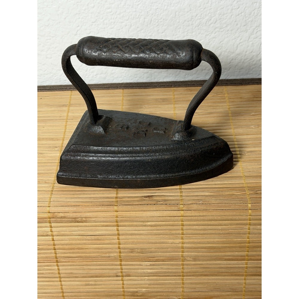 Vintage Rustic Antique Cast Flat Iron DX 6 Collectible 1880's To 1910 - Picture 6 of 8